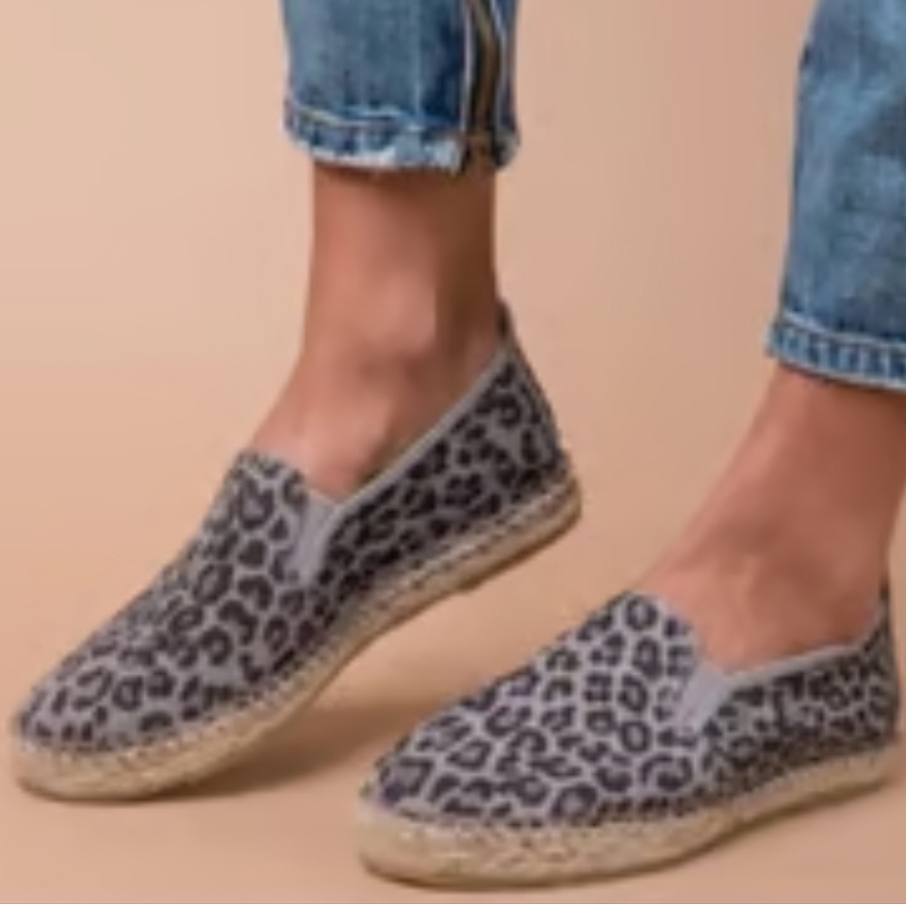 Free People Women Animal Leather Print Espadrille Loafer shoes sz 41/10-10.5